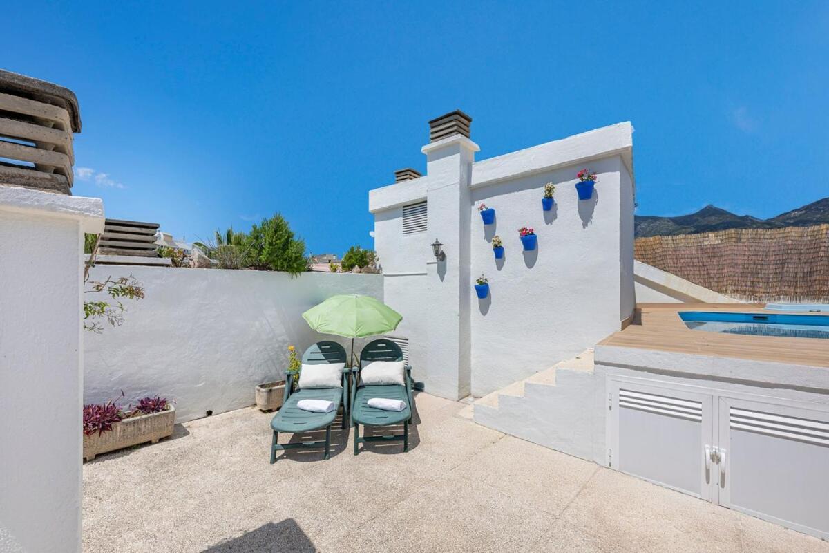 Wonderful Flat With Privateterrace And Pool Apartment *