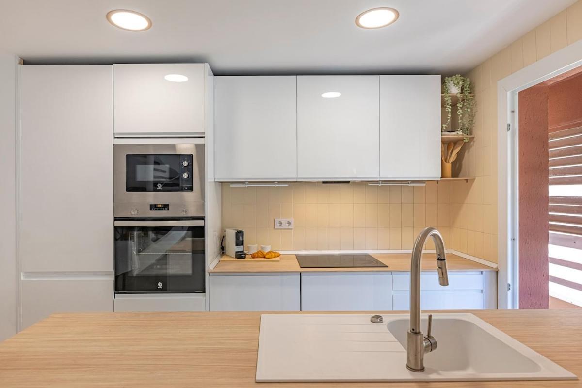 Wonderful Flat With Privateterrace And Pool Apartment