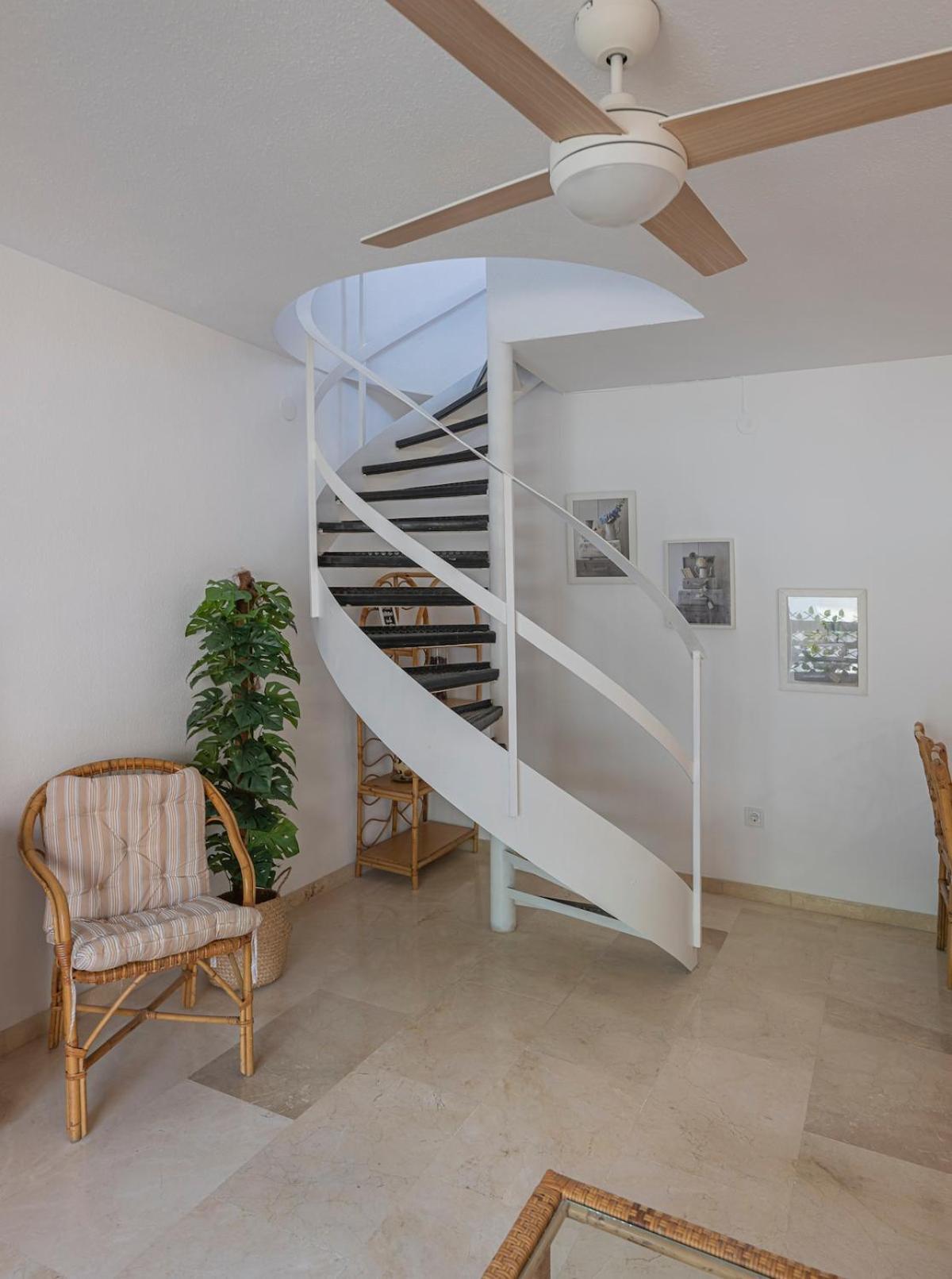 Wonderful Flat With Privateterrace And Pool Apartment *